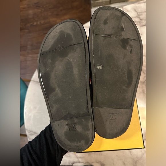 FENDI ROMA ITALY POOL SLIDES SANDALS FF LAMBS SHEARLING FUR - Picture 6 of 6